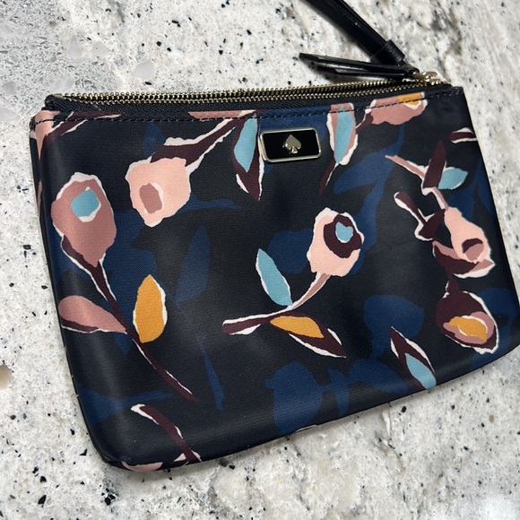 KATE SPADE Double Zip Wristlet Floral Medium navy blue - Picture 3 of 16